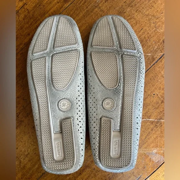 Johnston and Murphy silver and cream penny loafers size 10 - Picture 13 of 15